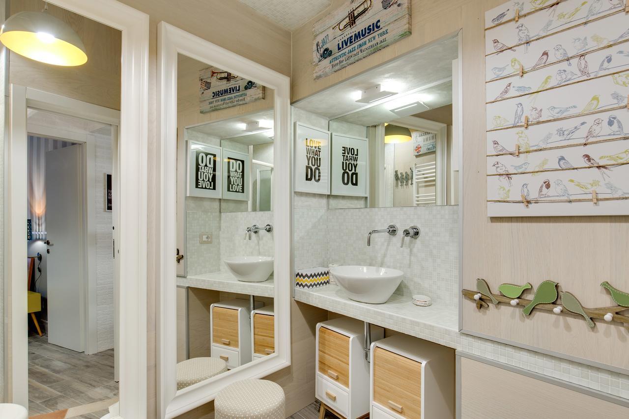 Rome As You Feel - Design Apartment At Colosseum Esterno foto